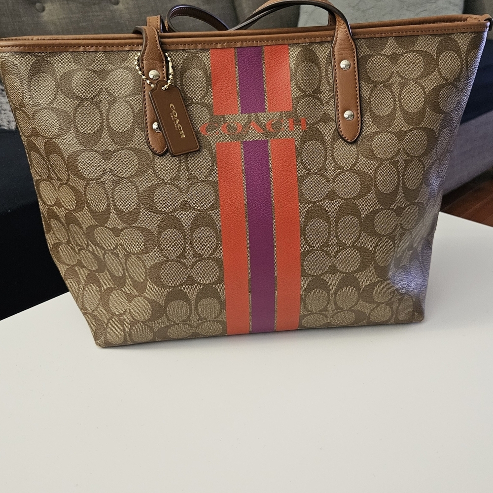 Coach Varsity Tote/handbag